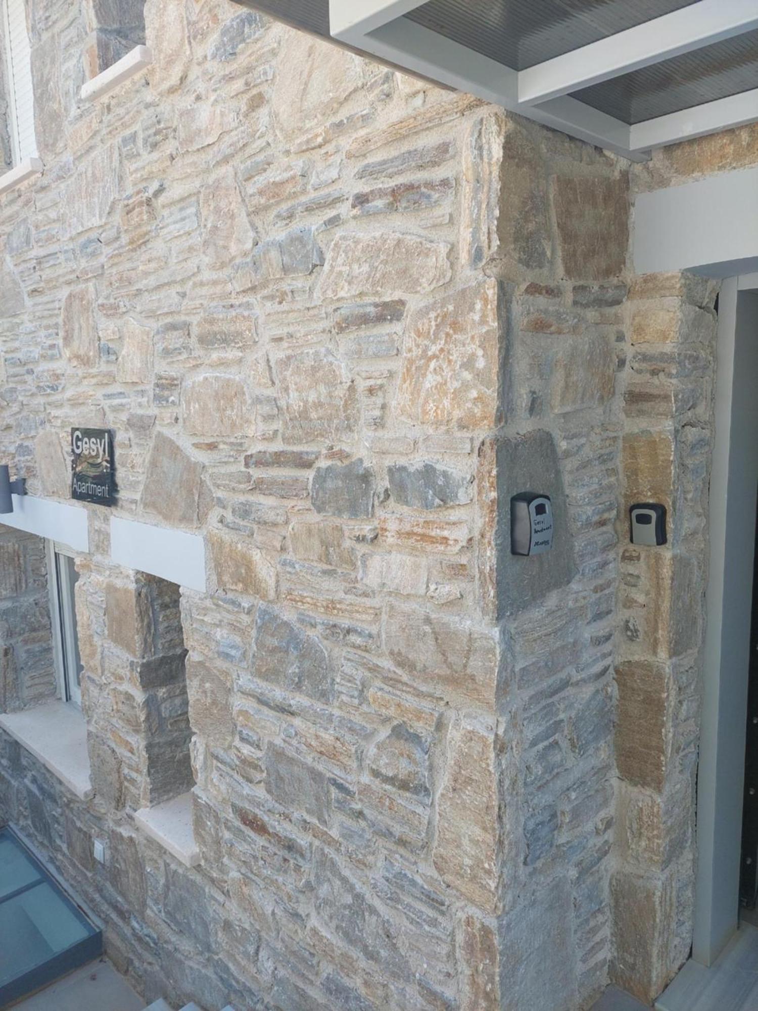 Gesyl Apartment Tolón Exterior foto